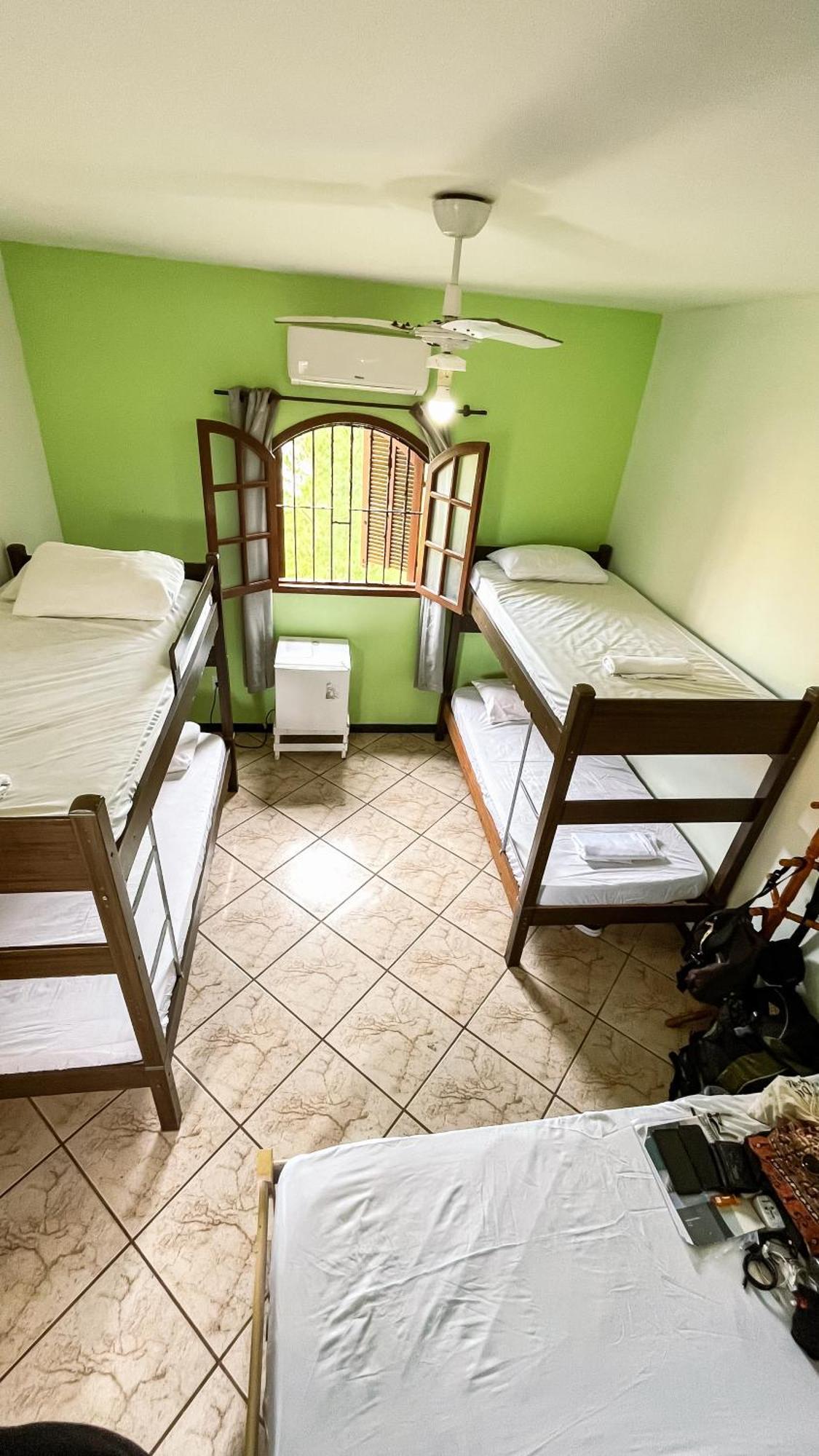 & Suites, Hostel Cabo Frio