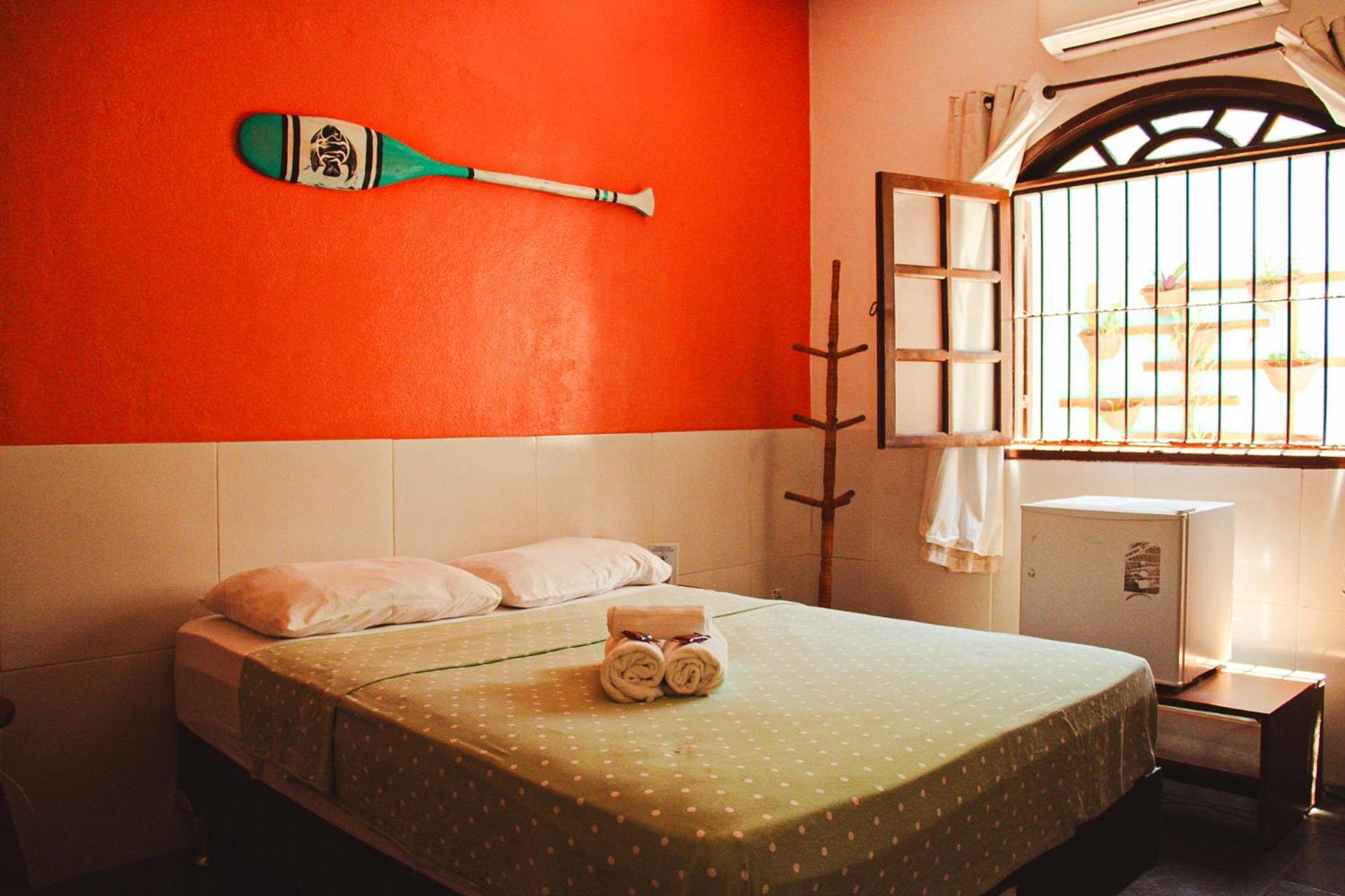 & Suites, Hostel *