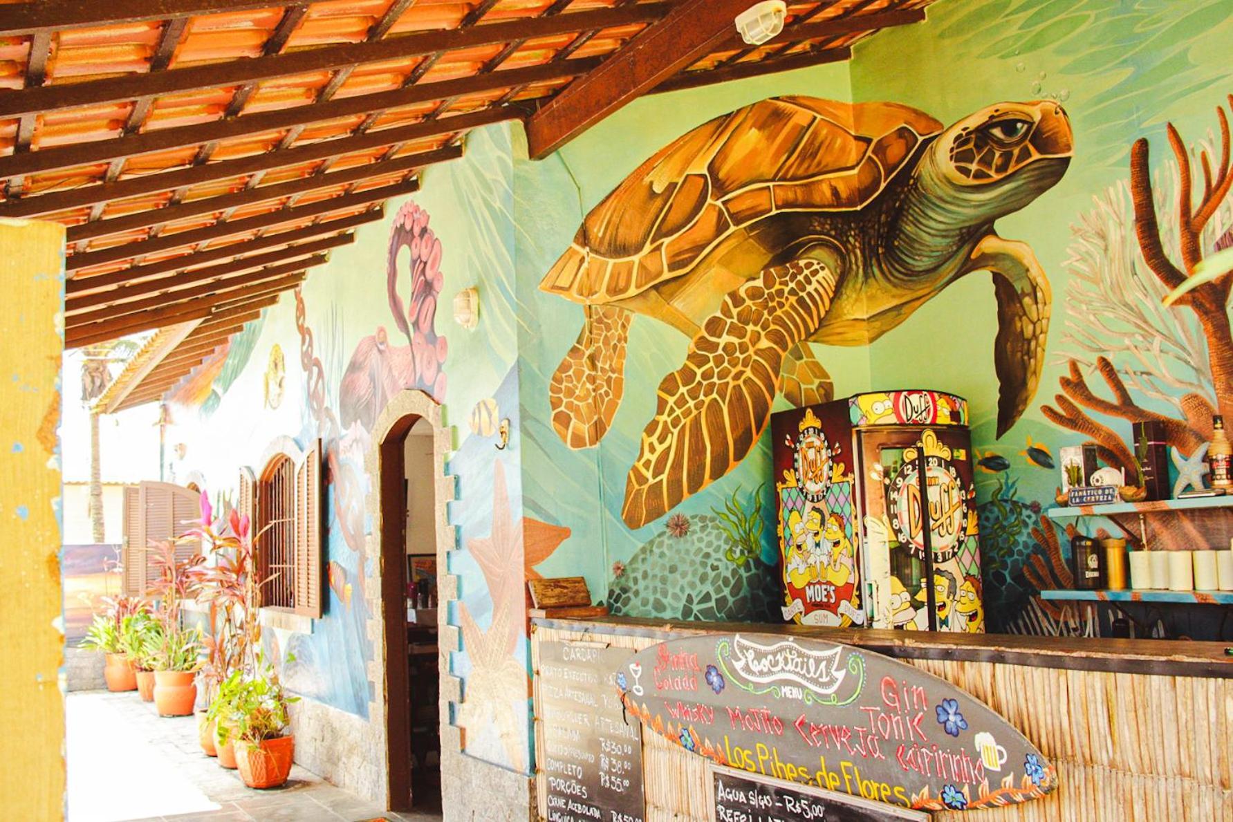 & Suites, Hostel